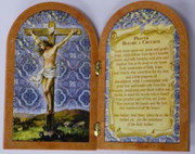 Bi-fold plastic plaque: Crucifix (PL1111C)