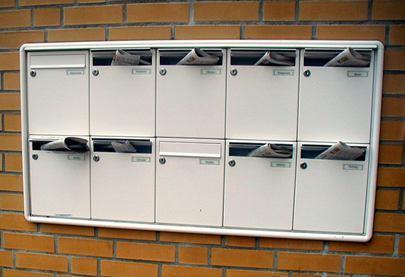 Every door direct mail is targeted bulk mailing offered by the usps