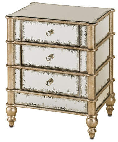 Perfectly practical and packed with style, this Hollywood Regency style chest is chic and enticing. A multi-step Silver Leaf finish adorns the wooden frame and beautifully Antiqued Mirror panels accent the top, sides and drawer fronts of the beguiling Harlow Three Drawer Chest.