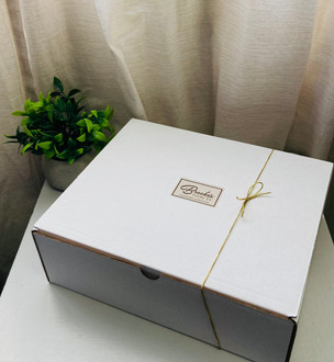 Ultimate Gift Box 
