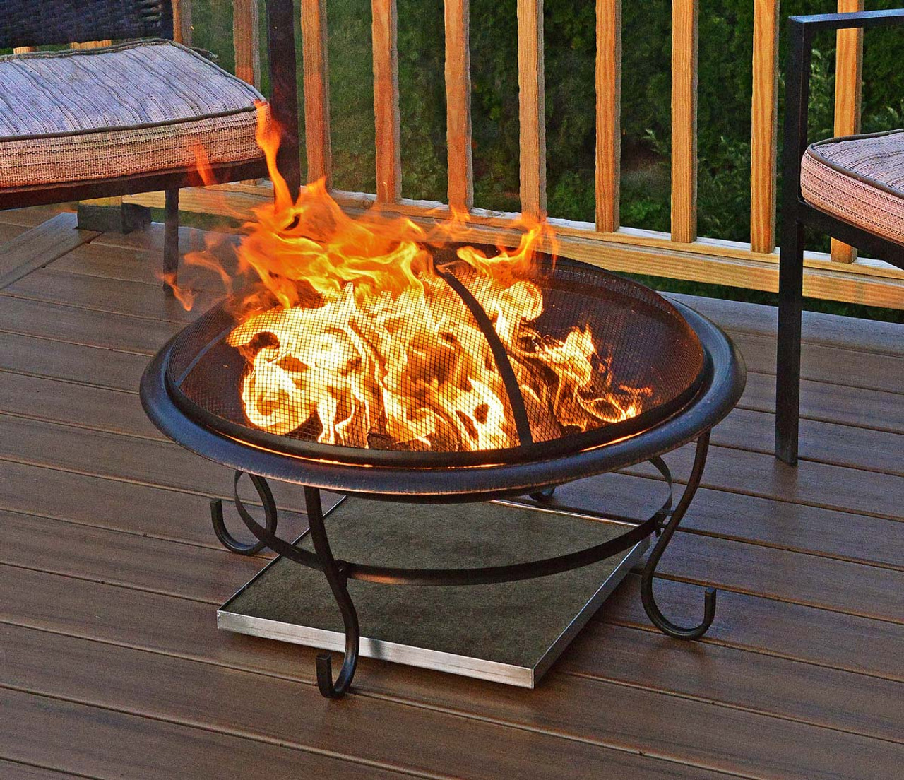 What To Put Under A Fire Pit On Grass Or Wooden Deck ...