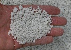 perlite.jpg perlite.jpg