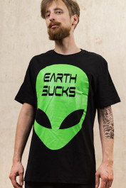Alien Earth Sucks Mens T Shirt