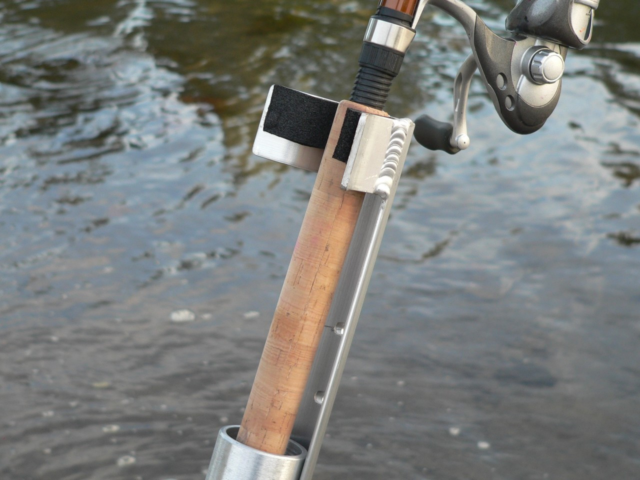 Bank Station Sand Spike - Surf Spike - Bank Fishing Rod Holder | Bank ...