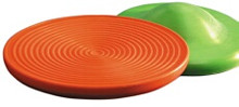 Unlike standard wobble boards, the Deluxe Wobble Board provides circular grooves on the surface for grip and stability.