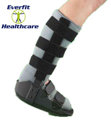 THE OPPO WALKER BOOT WITH FIXED ANKLE has many features to provide comfort and support.