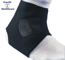 McDavid One Size Thermal Ankle Wrap