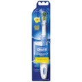 oral b crossaction power anti-bacterial handle toothbrush soft