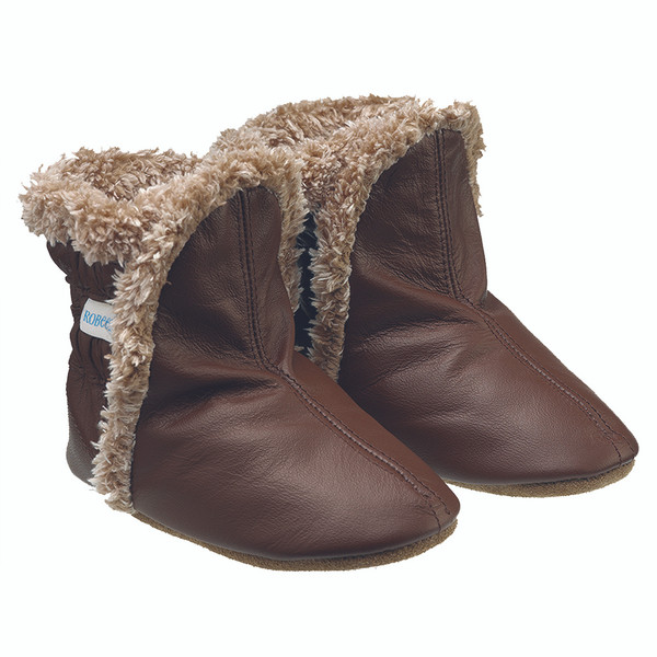 Electronics Gift Guide Robeez shoes are flexible and soft with a little bit of elastic in the ankle to help keep them on when your child starts to become active. The company's popular Soft Soles lines feature a non-slip suede sole to prevent sliding, while its more advanced Mini Shoez line has a non-skid, rubber outsole.