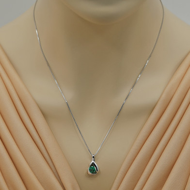 Simulated Emerald Sterling Silver Chiseled Pendant Necklace