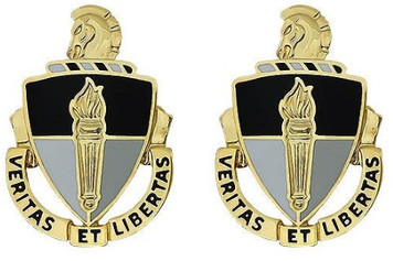 Army Crest: JFK Special Warfare Center - Veritas Et Libertas- pair