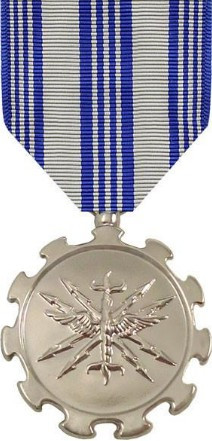 Full Size Medal: Air Force Achievement - Chrome Plated