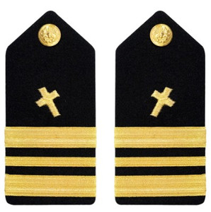 Navy Lieutenant Commander Hard Shoulder Board- Christian Chaplain
