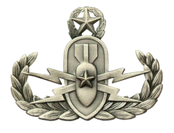 Navy Badge: Master Explosive Ordnance Disposal - regulation, oxidized