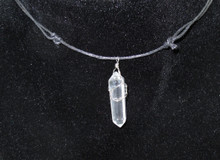 NECKLACE CRYSTAL PENDANT WIRE W CORD