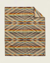 Robe Summerland Pendleton Blanket