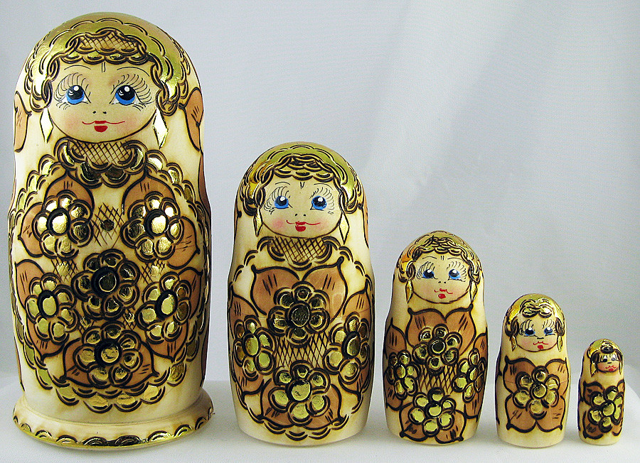 Vera Large Doll | Traditional Matryoshka Nesting Doll