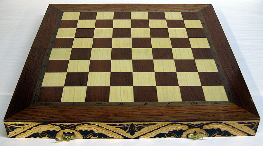 Wizards Chess Set - Large Chest