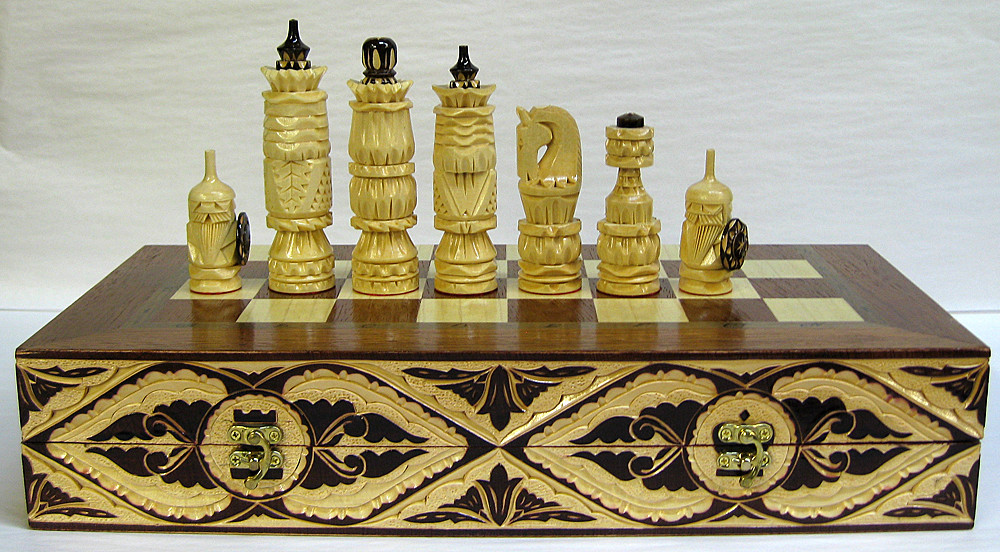 Wizards Chess Set - Large Chest