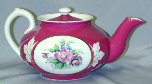 Tea Pot - Gardner Porcelain