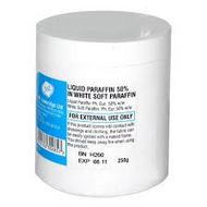 White soft paraffin / Liquid paraffin BP (50:50 Emollient) 250g