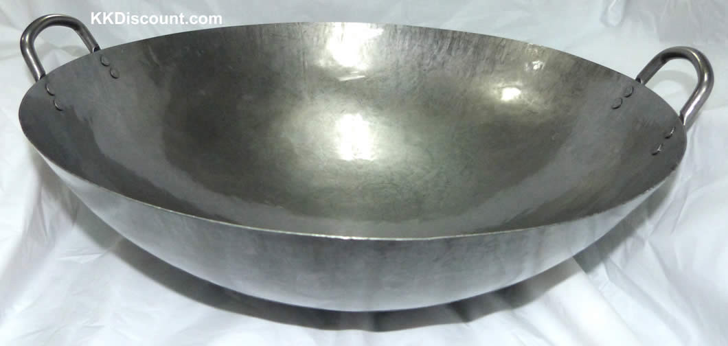 https://cdn2.bigcommerce.com/server5700/11938/products/567/images/1639/18-inch-two-handles-chinese-wok__65998.1487912996.1280.1280.jpg?c=2