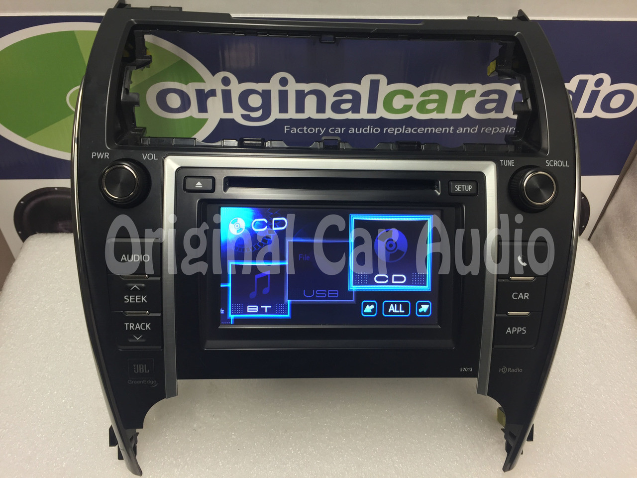 12 13 Toyota CAMRY Touch Screen Display LCD Radio MP3 XM CD Changer Player 57012