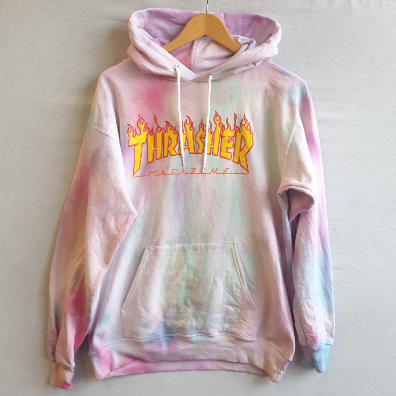 thrasher hoodie pink flame