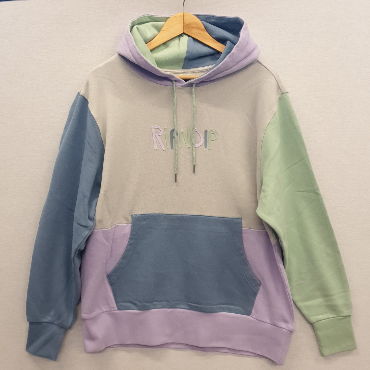 nermus hoodie