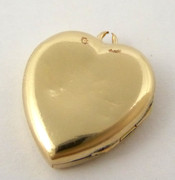 Vintage 12ct Rolled Gold Heart Photo Locket Pendant