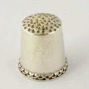  Antique Thick Heavy 1900s Silver Thimble ?