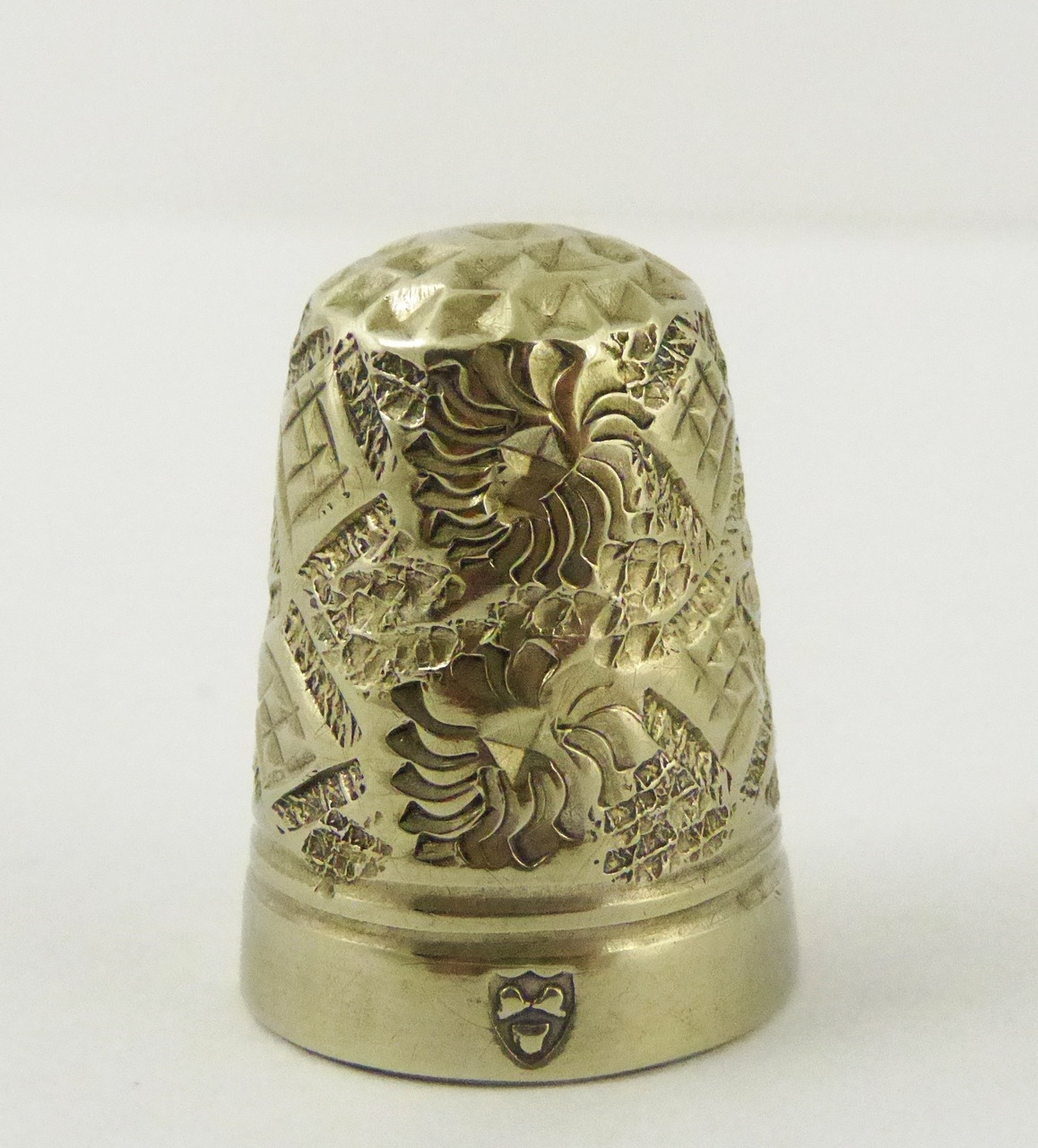 SILVER DRAGON FLY THIMBLE HALLMARKED STERLING SILVER DRAGON FLY THIMBLE 