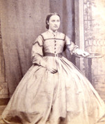 1870s Victorian Carte de Visite Card Photograph of a Victorian Lady in Dress