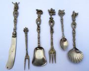 Italian Silver Plated Repousse Salt Spoons Demitasse Silverware with Finials ITALY