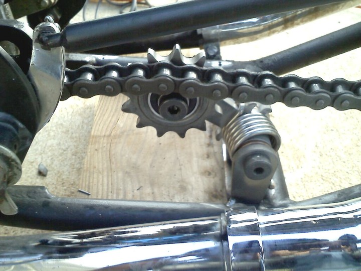 spring chain tensioner