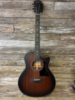 Cons. Taylor 326ce Baritone 8 String W/Cs
