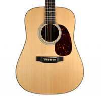 Martin HD-28 Acoustic Guitar - Rosewood Back & Sides
