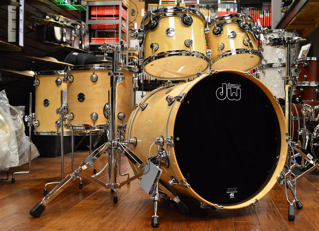 DW Performance Drum Kit Natural Lacquer 10/12/14/16/22