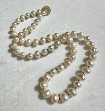 Pearl Necklace with gold mini beads 