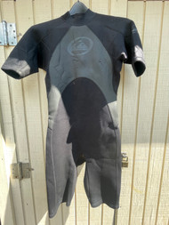 Used - Quicksilver Shorty - Size XL Kids