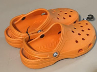  Crocs Original - Orange - Womens 8/9 - Mens 6/7