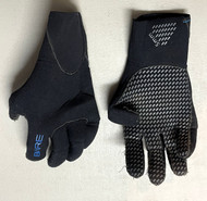 Used -Bare 5mm Gloves - Medium