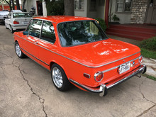 Long rear bumper pictured here with optional black molding (stick on this bumper has no holes is solid) and optional US overriders

bumper comes with more attractive euro bumper cover overriders