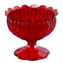 24 Pcs - 6 Inch Chalice Vases - Ruby Plastic