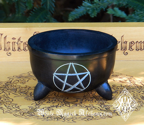 Triquetra Black Stone Cauldron Smudge Pot, Cauldron, Ritual Scrying Bowl