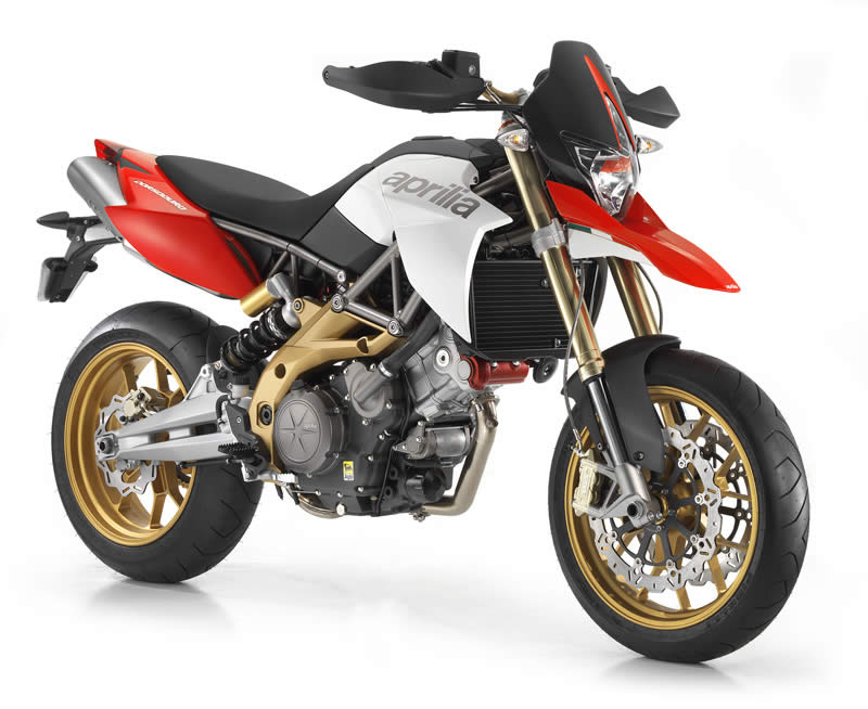 2012-aprilia-dorsoduro-750.jpg