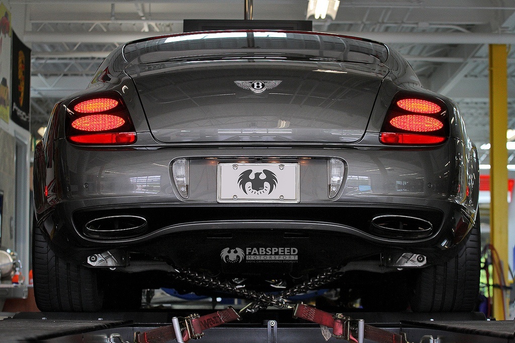 Bentley Continental on the Lift Bentley Continental GT on the Lift