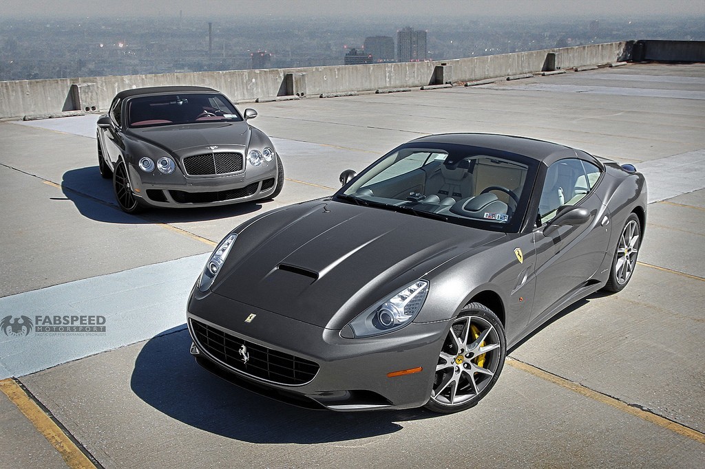 Ferrari California wih a Bentley