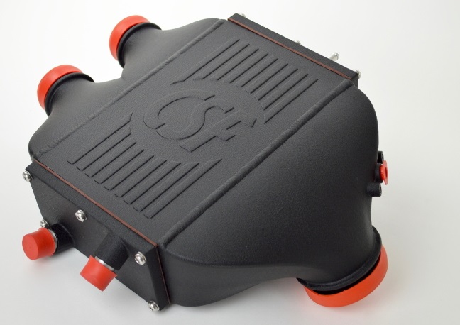 csf-top-mount-charge-air-cool22er-f8x-bmw-black.jpg