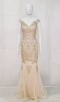 Lace embroidered angelic evening gown - image 1
